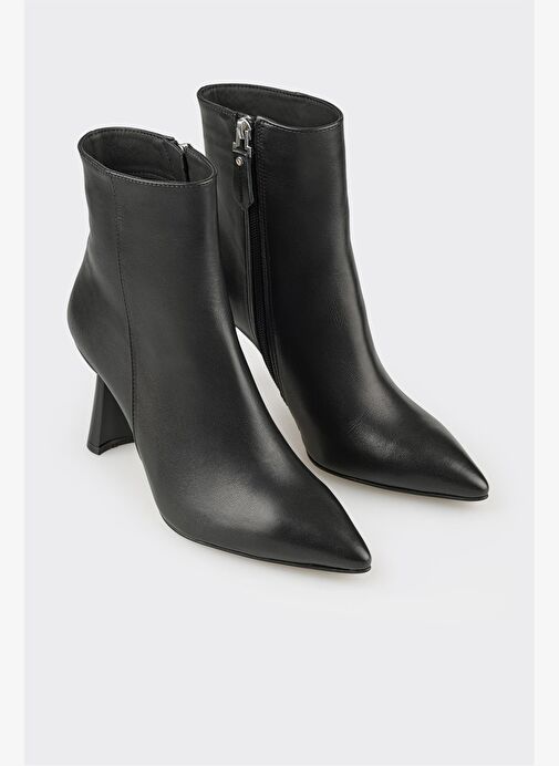 Siyah Deri Kadın Topuklu Bot - Görsel 3