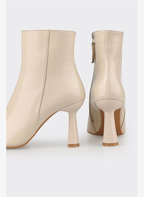 Bej Deri Kadın Topuklu Bot - Görsel 5