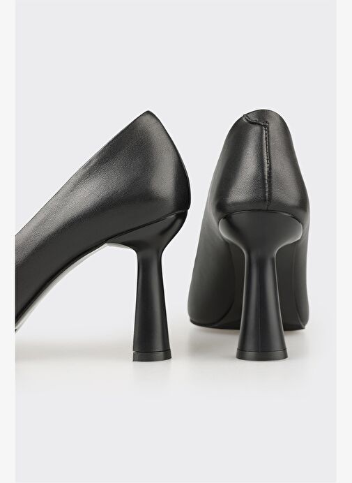 Siyah Deri Kadın Topuklu Ayakkabı - Görsel 5