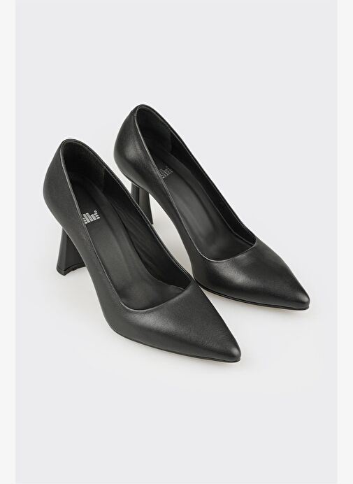 Siyah Deri Kadın Topuklu Ayakkabı - Görsel 3