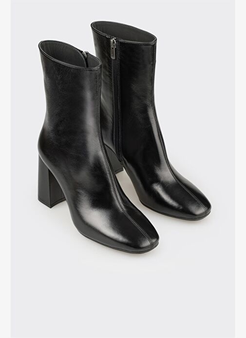 Siyah Deri Kadın Klasik Bot - Görsel 3