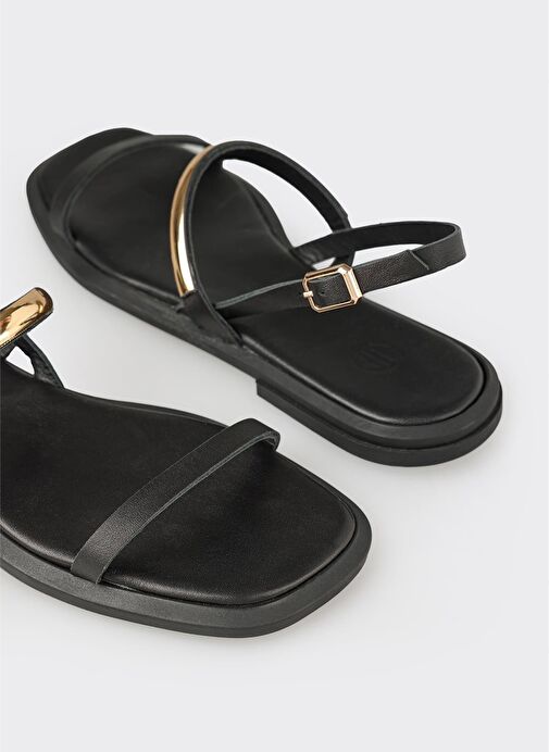 Siyah Deri Kadın Düz Sandalet - Görsel 6