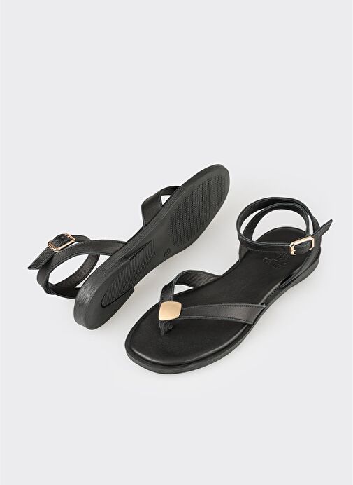 Siyah Deri Kadın Sandalet - Görsel 4