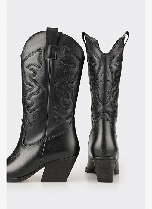 Siyah Deri Kadın Western Çizme - Görsel 5