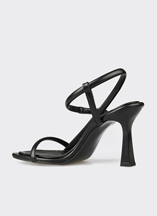 Siyah Kadın Topuklu Sandalet - Görsel 4