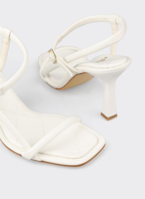 Beyaz Kadın Topuklu Sandalet - Görsel 5