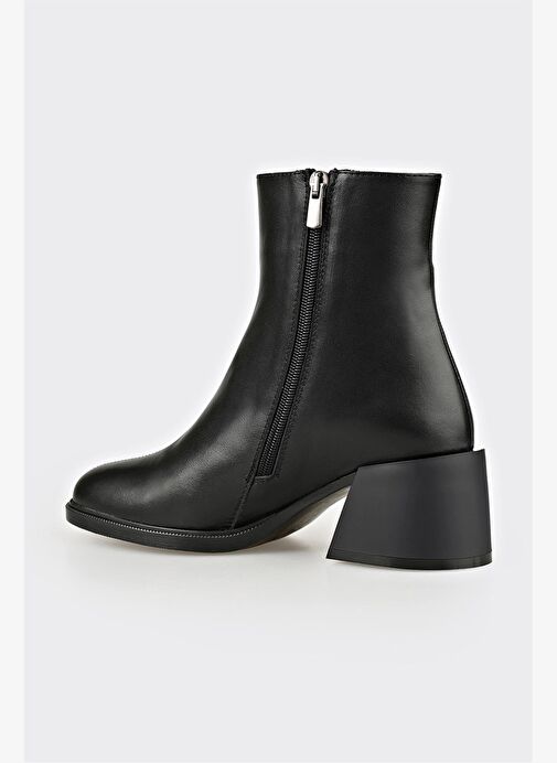 Siyah Deri Kadın Topuklu Bot - Görsel 3