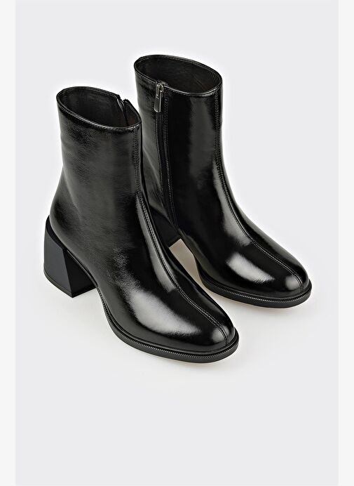 Siyah Deri Kadın Topuklu Bot - Görsel 3