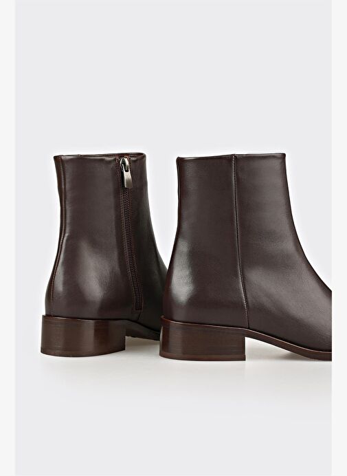 Kahve Deri Kadın Klasik Bot - Görsel 5