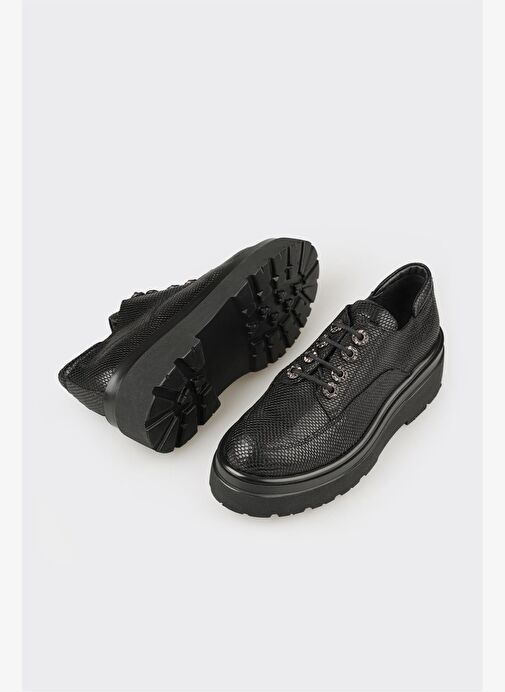 Siyah Deri Kadın Günlük Ayakkabı - Görsel 4