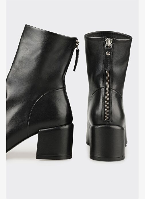 Siyah Deri Kadın Klasik Bot - Görsel 5