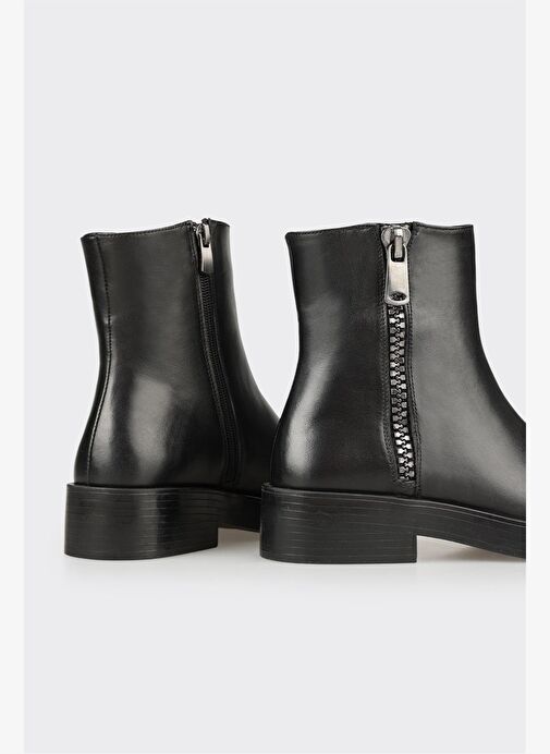 Siyah Deri Kadın Günlük Bot - Görsel 5