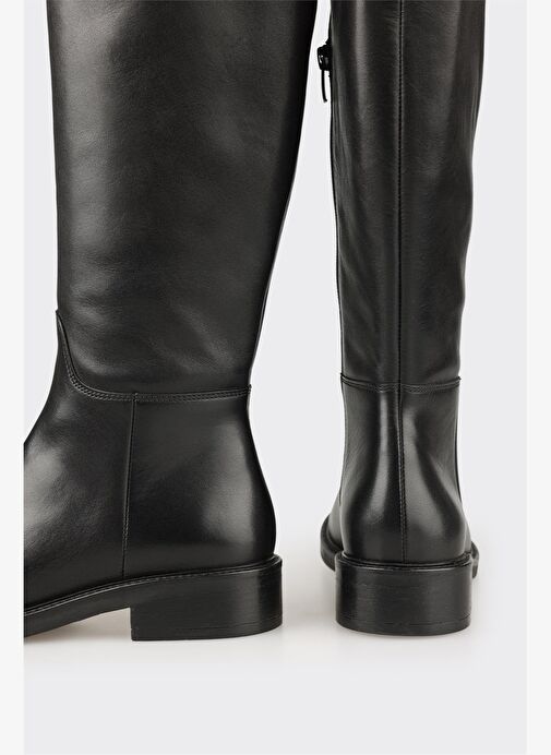 Siyah Deri Kadın Çizme - Görsel 5