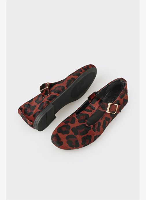 Kahve Hayvan Desenli Deri Kadın Günlük Ayakkabı - Görsel 4