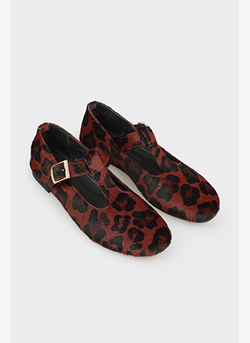 Kahve Hayvan Desenli Deri Kadın Günlük Ayakkabı - Görsel 3