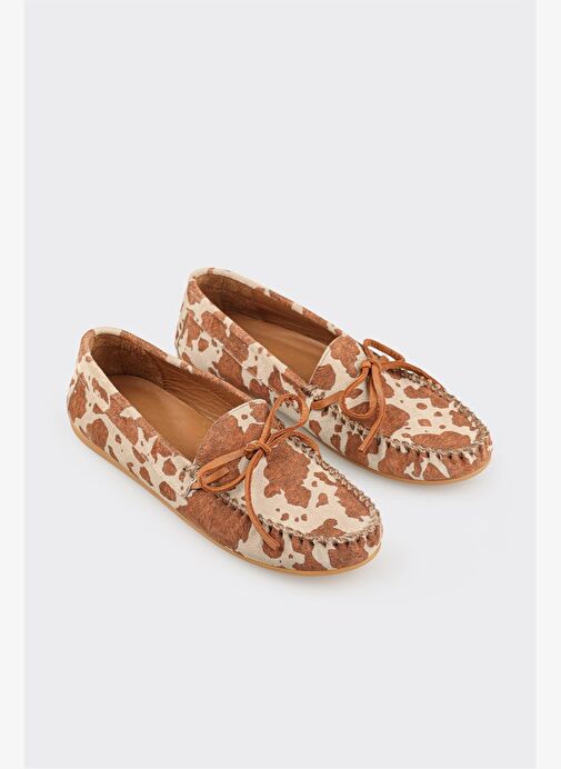 Taba Hayvan Desenli Deri Kadın Günlük Ayakkabı - Görsel 3