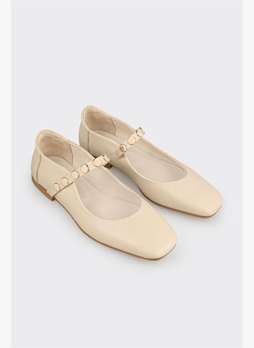 Bej Deri Kadın Günlük Ayakkabı - Görsel 3