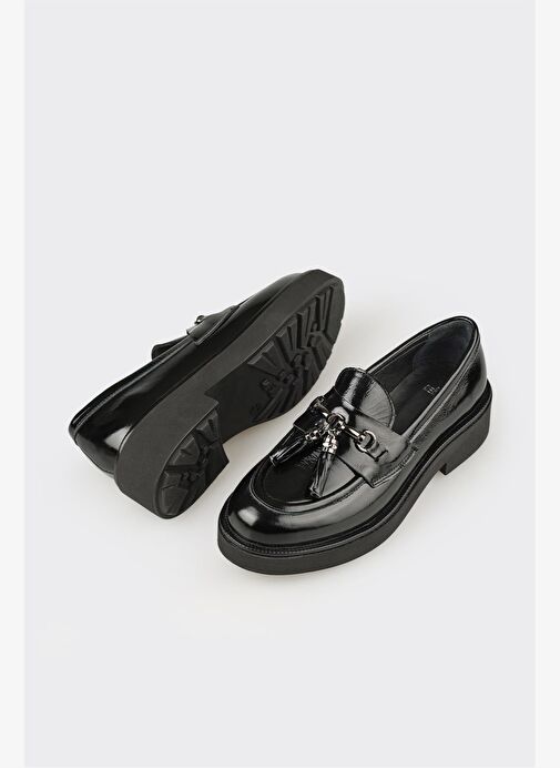 Siyah Deri Kadın Günlük Ayakkabı - Görsel 4