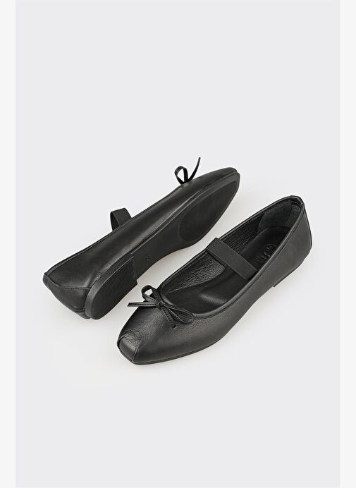 Siyah Deri Kadın Günlük Ayakkabı - Görsel 4