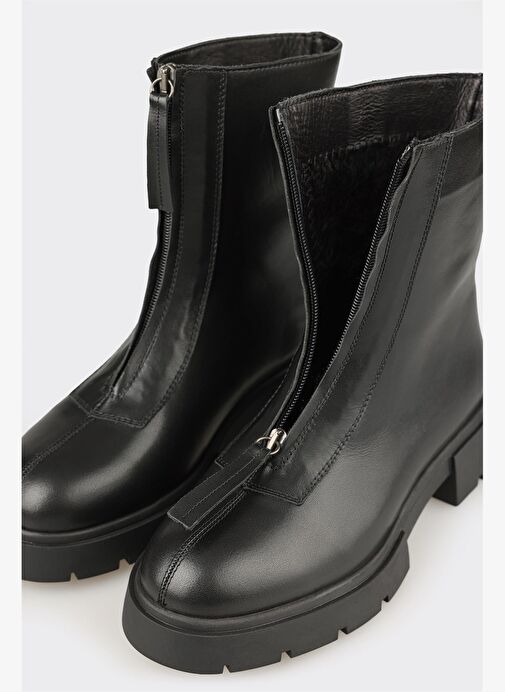 Siyah Deri Kadın Günlük Bot - Görsel 5