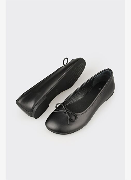 Siyah Deri Kadın Günlük Ayakkabı - Görsel 4