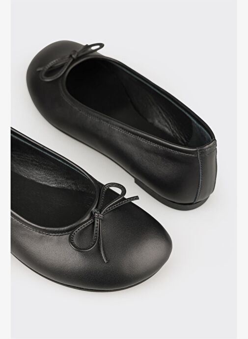 Siyah Deri Kadın Günlük Ayakkabı - Görsel 6