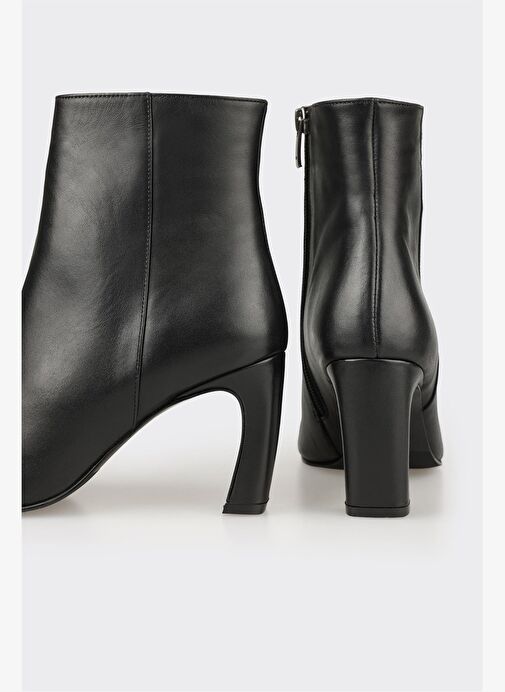 Siyah Deri Kadın Klasik Bot - Görsel 5