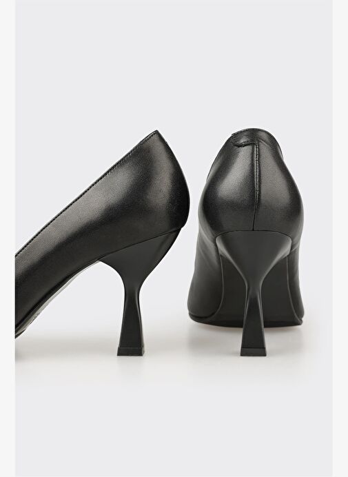 Siyah Deri Kadın Stiletto - Görsel 5