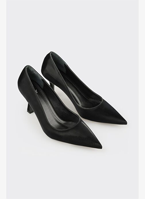 Siyah Kadın Stiletto - Görsel 3