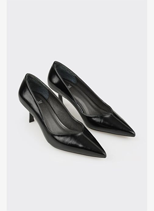 Siyah Kadın Orta Topuk Ayakkabı - Görsel 3