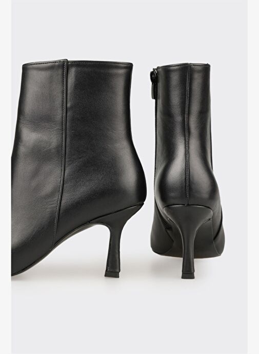 Siyah Deri Kadın Klasik Bot - Görsel 5