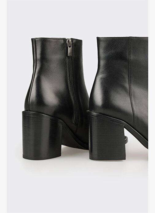 Siyah Deri Kadın Klasik Bot - Görsel 5