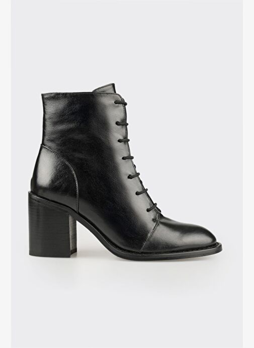 Siyah Deri Kadın Klasik Bot - Görsel 2