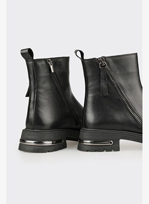 Siyah Deri Kadın Günlük Bot - Görsel 5