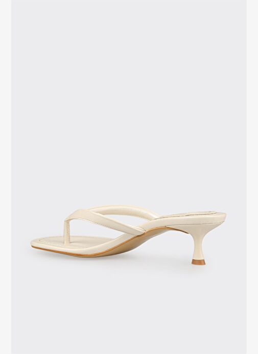 Ekru Kadın Günlük Terlik - Görsel 4