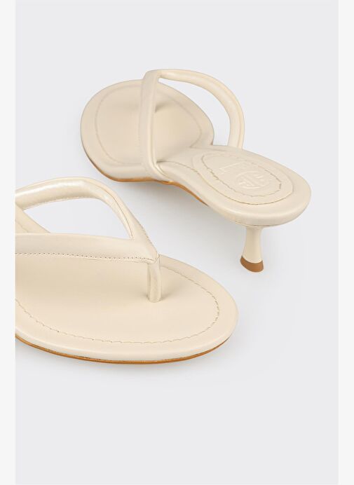 Ekru Kadın Günlük Terlik - Görsel 5