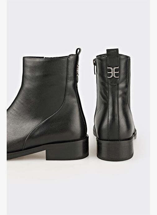 Siyah Deri Kadın Klasik Bot - Görsel 5