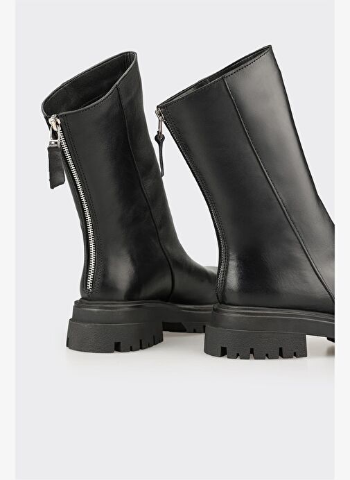 Siyah Deri Kadın Günlük Bot - Görsel 5