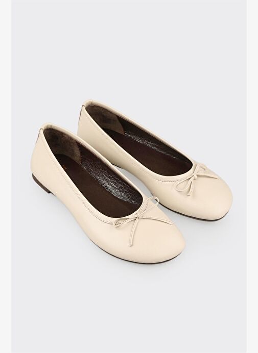 Bej Deri Kadın Günlük Ayakkabı - Görsel 3