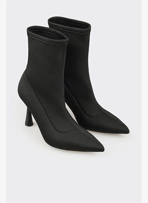 Siyah Kadın Yüksek Topuk Bot - Görsel 3