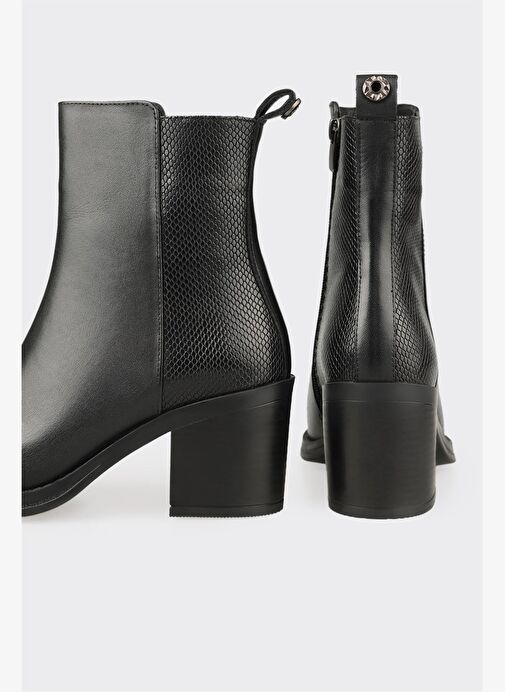 Siyah Deri Kadın Günlük Bot - Görsel 5