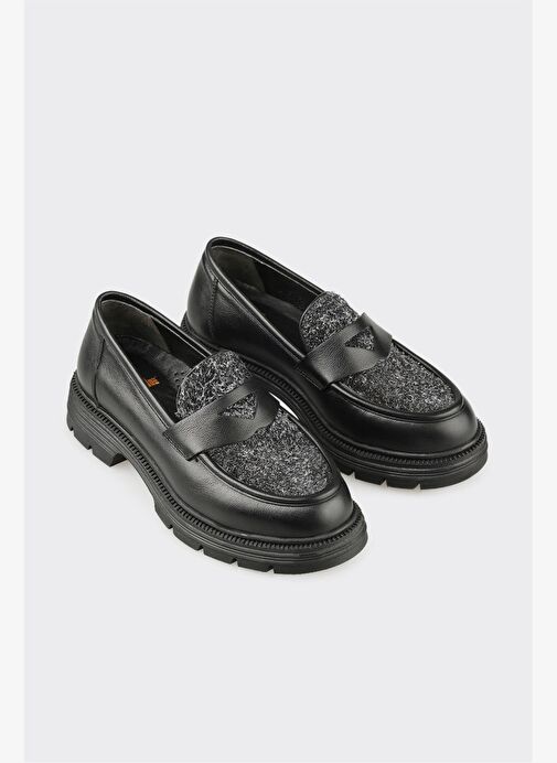 Siyah Deri Kadın Günlük Ayakkabı - Görsel 3