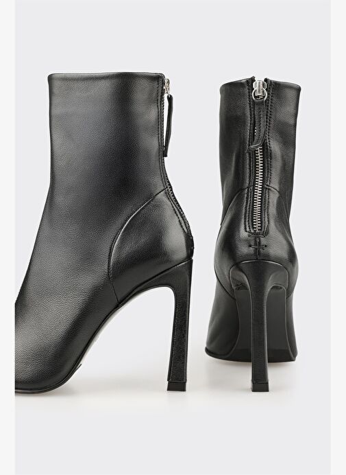 Siyah Deri Kadın Klasik Bot - Görsel 5