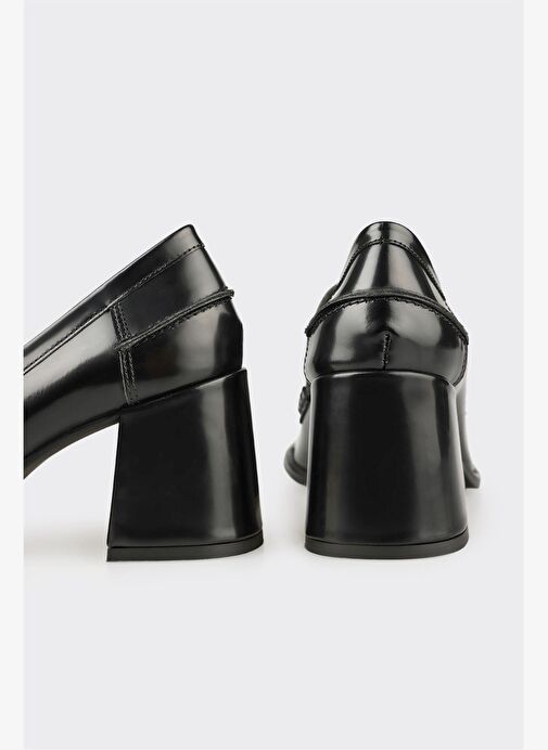 Siyah Deri Kadın Topuklu Ayakkabı - Görsel 5