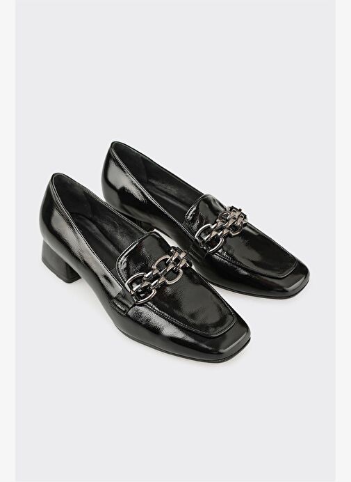 Siyah Deri Kadın Ayakkabı - Görsel 3