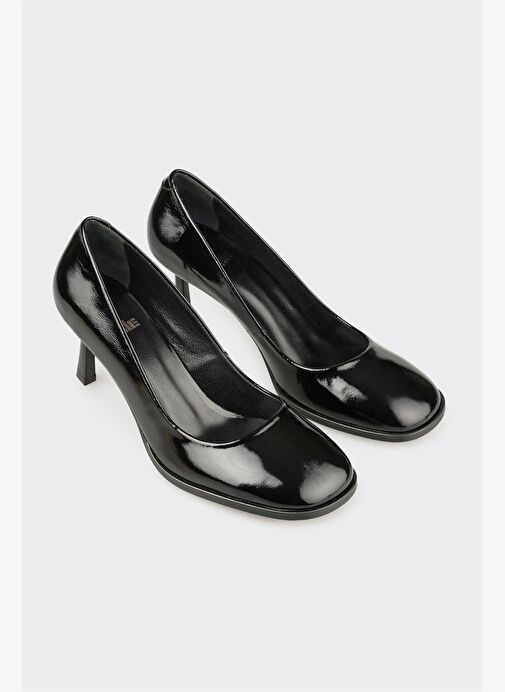 Siyah Deri Kadın Ayakkabı - Görsel 3