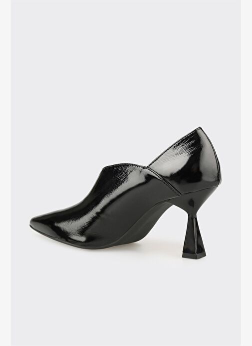 Siyah Deri Kadın Topuklu Ayakkabı - Görsel 4