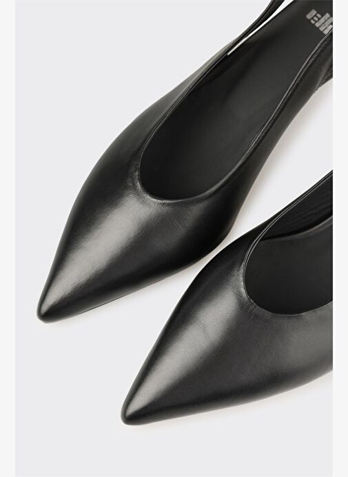 Siyah Deri Kadın Ayakkabı - Görsel 5