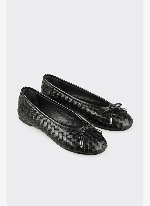 Siyah Deri Kadın Günlük Ayakkabı - Görsel 3