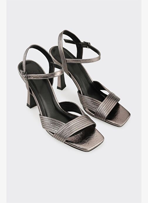 Platin Kadın Topuklu Sandalet - Görsel 3